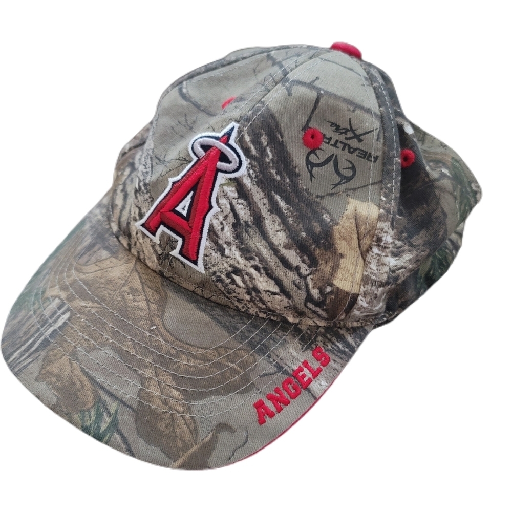 MLB Los Angeles Angels Baseball Hat RealTree One Size Adjustable Cap